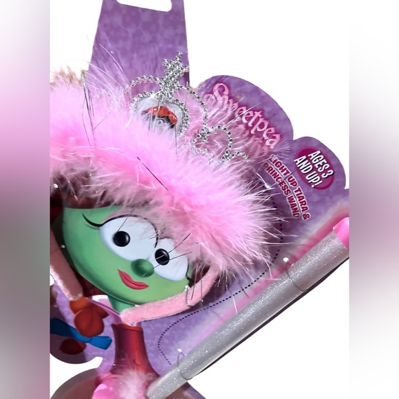Veggietales Pink Princess Crown Tiara Light Up Wand Sweet Pea Beauty Petunia - Picture 4 of 6